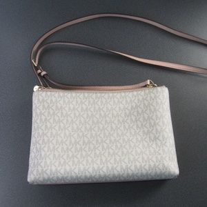 Michael Kors Pocketbook